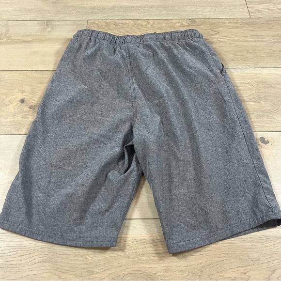 Levi's Youth Boys Straight Shorts Gray and Black Elastic Waist - Picture 8 of 11